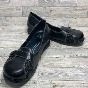 Dansko Black Flats with Leather Upper and Textured Details, Size 41 Euro / 10 US